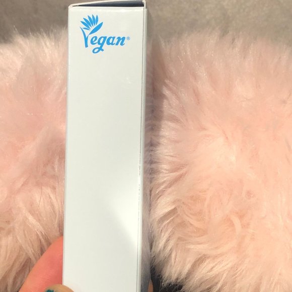 TOCOBO Cotton Soft Sun Stick SPF50 PA++++ - Picture 3 of 8